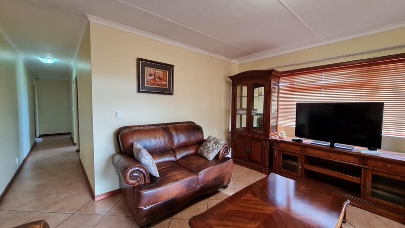 3 Bedroom Property for Sale in Dana Bay Western Cape